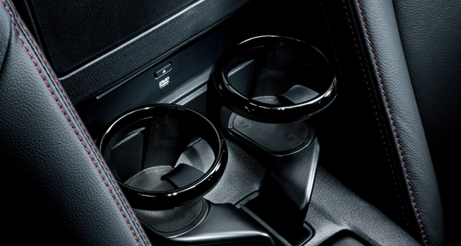 rd_functionality_cupholder_img.ts.1505200400294230
