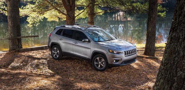 2019-Jeep-Cherokee-Limited-Gallery-Exterior-5.jpg.img.2880