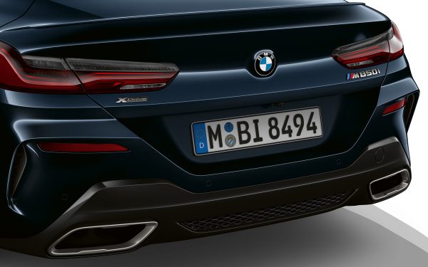 BMW 8シリーズ・M850i xDrive Coupéの駆動系