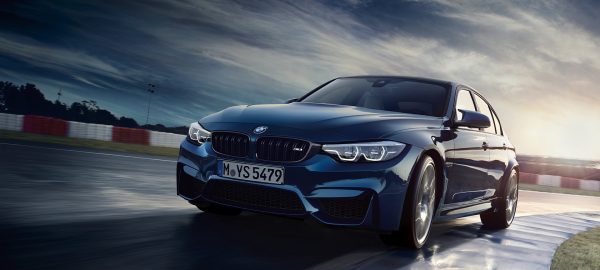 BMW-m3-sedan-at-a-glance-ts-desktop