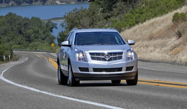 Cadillac_SRX-Crossover028