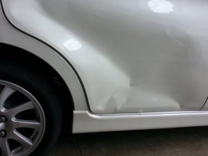 車の傷