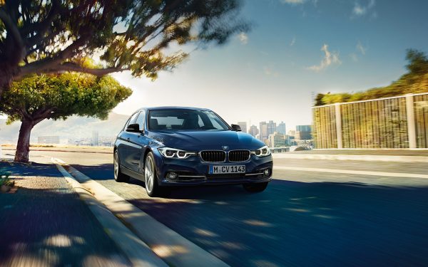 httpswww.bmw.co.jpjaall-models3-seriessedan2015images-and-videos.html