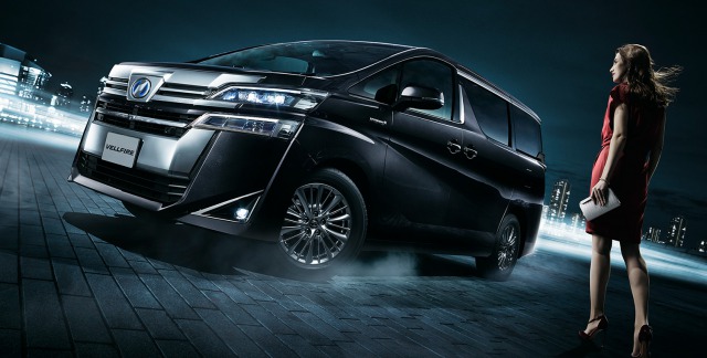 s_carlineup_vellfire_exterior_top_features_01-01