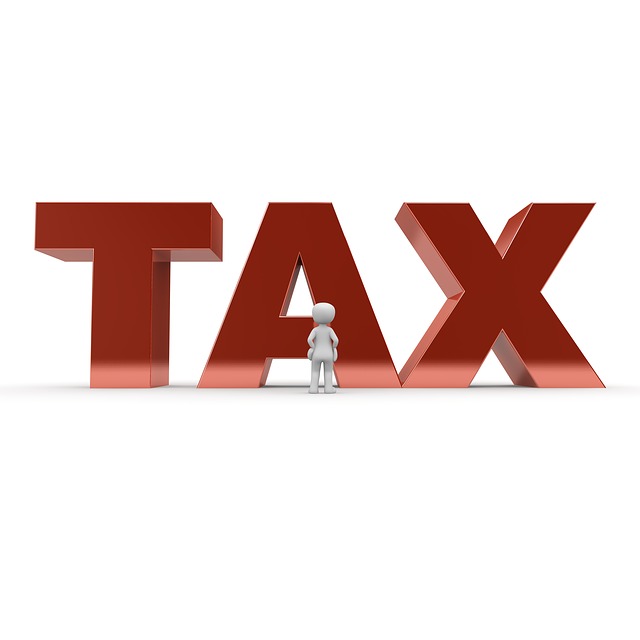 taxes-1015399_640