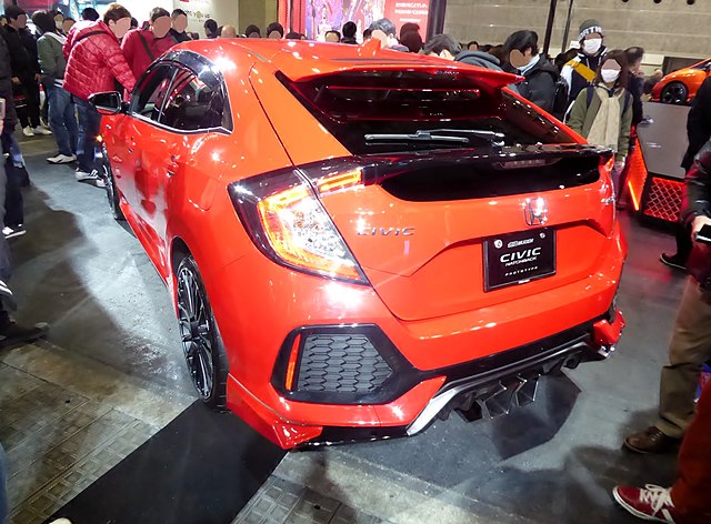 640px-Osaka_Auto_Messe_2018_(119)_-_MUGEN_CIVIC_HATCHBACK_PROTOTYPE