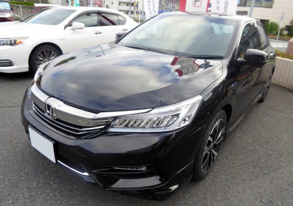 Honda_Accord_HYBRID_EX_(DAA-CR7)_front