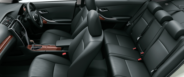 carlineup_allion_interior_seat_2_06_pc