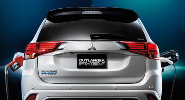 outlander phev 8