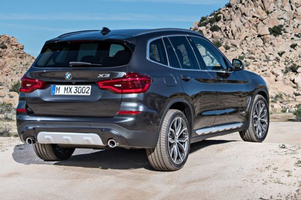 Bmw X3 Vs アウディq5 徹底比較 どっちが買い 維持費 燃費 乗り心地は Fourel フォーエル